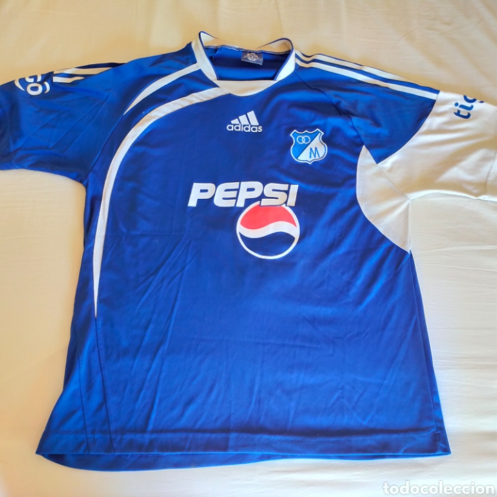Coleccionismo deportivo: CAMISETA DE F&Uacute;TBOL