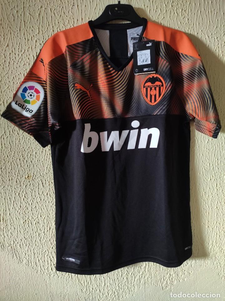 Coleccionismo deportivo: Nueva | Camiseta de Futbol | Original | Talla M | Valencia CF