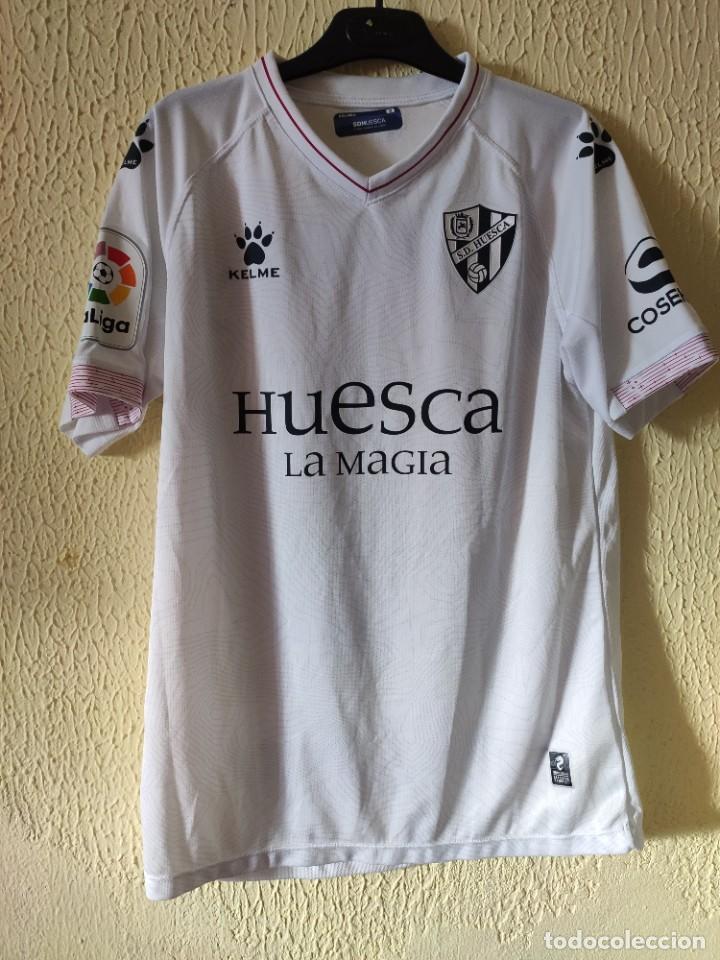 Sports collectibles: Camiseta de Futbol | Original | Talla M | SD Huesca - 10 Sergio Gomez - match worn
