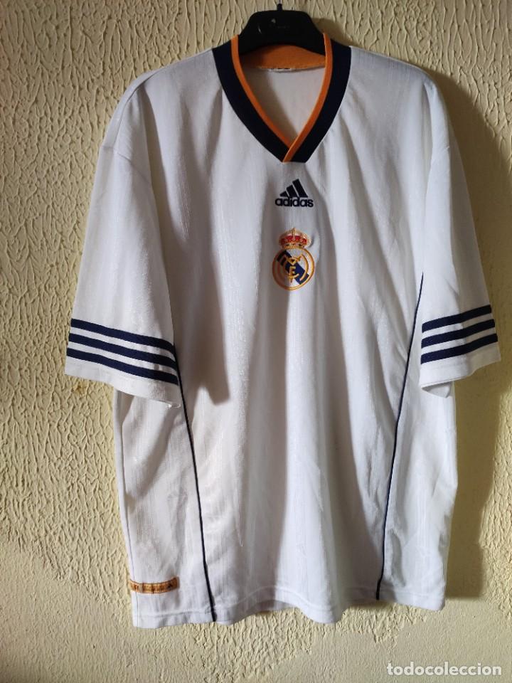 Colecionismo desportivo: Camiseta de Futbol | Original | Talla M | Real Madrid CF