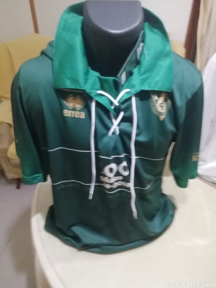 Coleccionismo deportivo: Camisetas futbol equipos extreme&ntilde;os. Lote selecto y raro