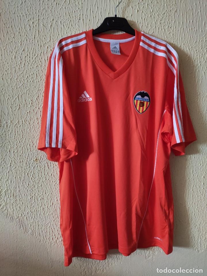 Sports collectibles: Camiseta de Futbol | Original | Talla XL | Valencia CF - entreno player issue