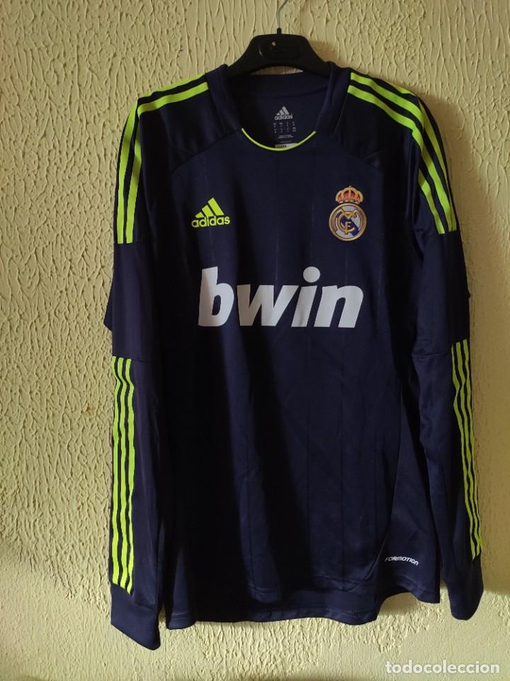 Colecionismo desportivo: Camiseta de Futbol | Original | Talla M | Real Madrid CF - dorsal 17 - match worn