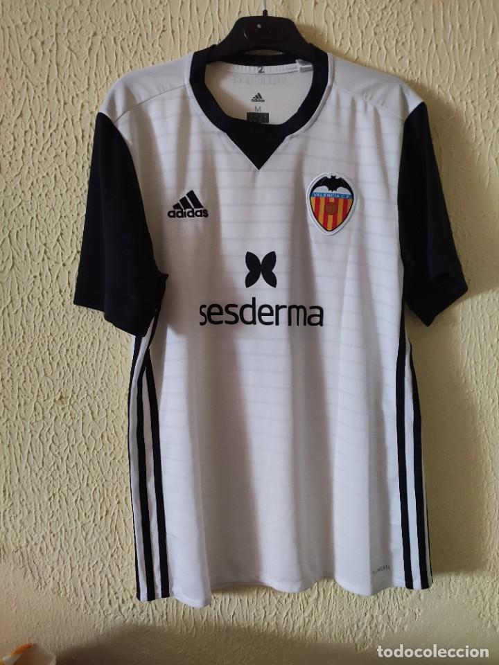 Colecionismo desportivo: Camiseta de Futbol | Original | Talla M | Valencia CF cantera - dorsal 4 - match worn
