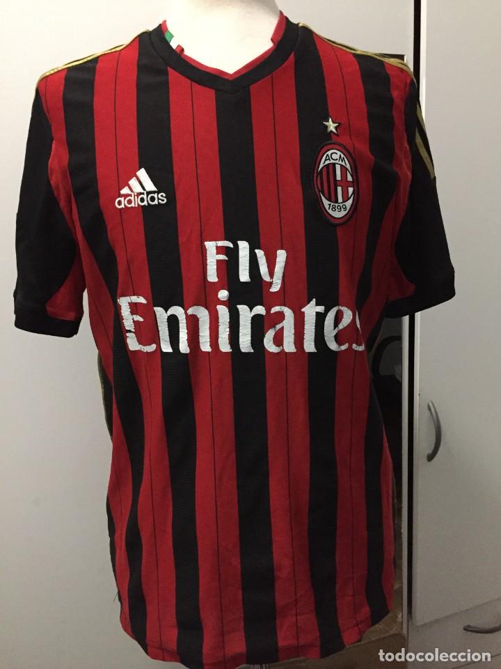 Coleccionismo deportivo: CAMISETA DE FUTBOL DEL AC MILAN NUMERO 13 PERO NO SE APRECIA BIEN YA QUE EL 1 ESTA BORRADO