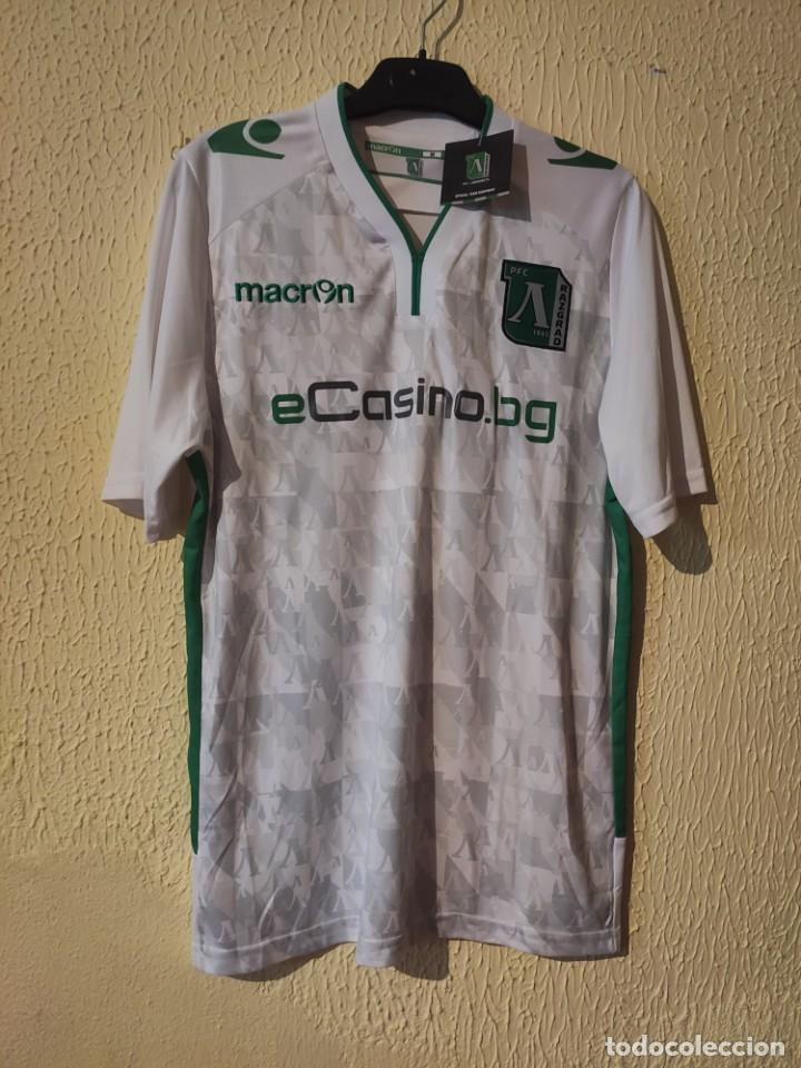 Collezionismo sportivo: Nuevo a estrenar | Original | Camiseta Futbol | Talla M | Ludogorets (Bulgaria)