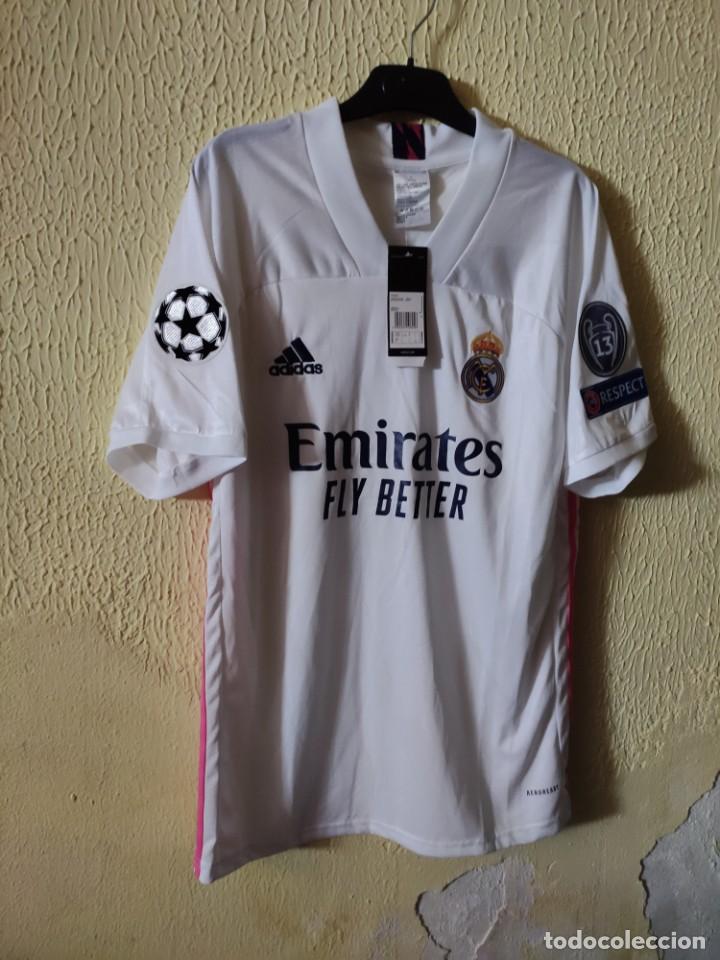 Sports collectibles: Leer anuncio | Nueva a estrenar | Camiseta de Futbol | Talla L | Real Madrid - 14 Casemiro