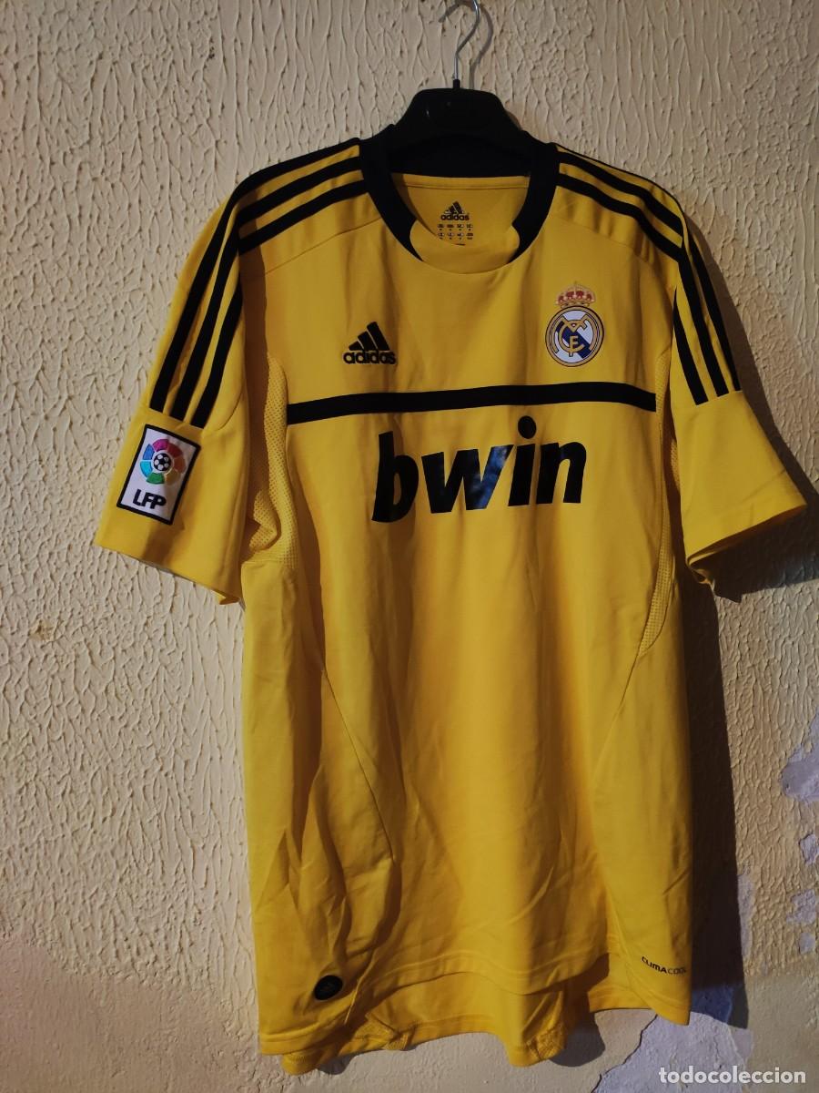Sports collectibles: Original | Camiseta de Futbol shirt | Talla M | Real Madrid CF