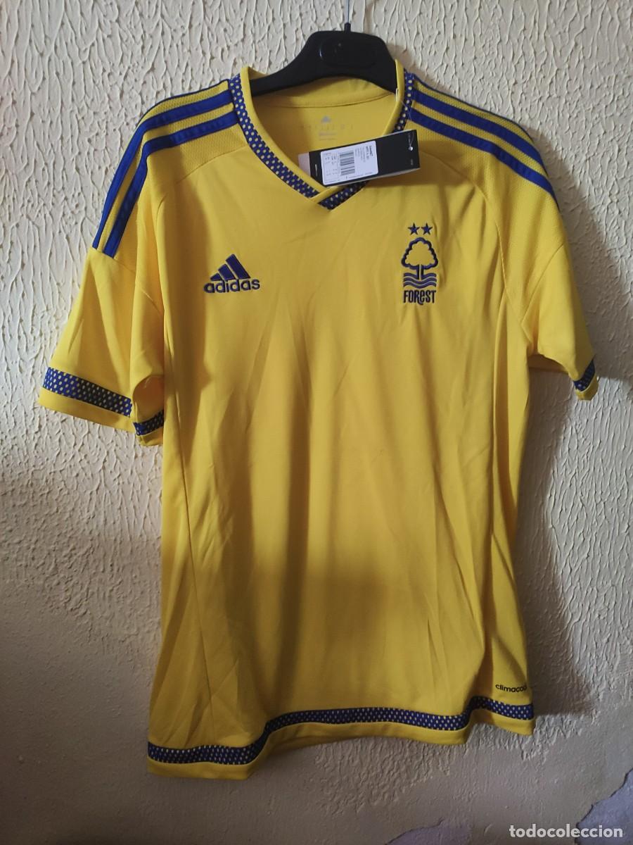 Coleccionismo deportivo: Nueva a estrenar | Original | Camiseta de Futbol football | Talla S | Nottingham Forest