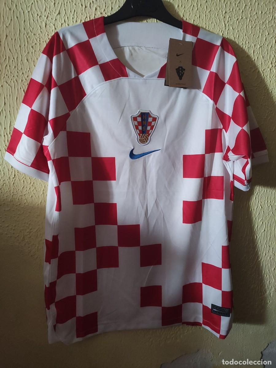 Colecionismo desportivo: Leer anuncio | Nueva a estrenar | Camiseta de Futbol | Talla M | Seleccion de Croacia