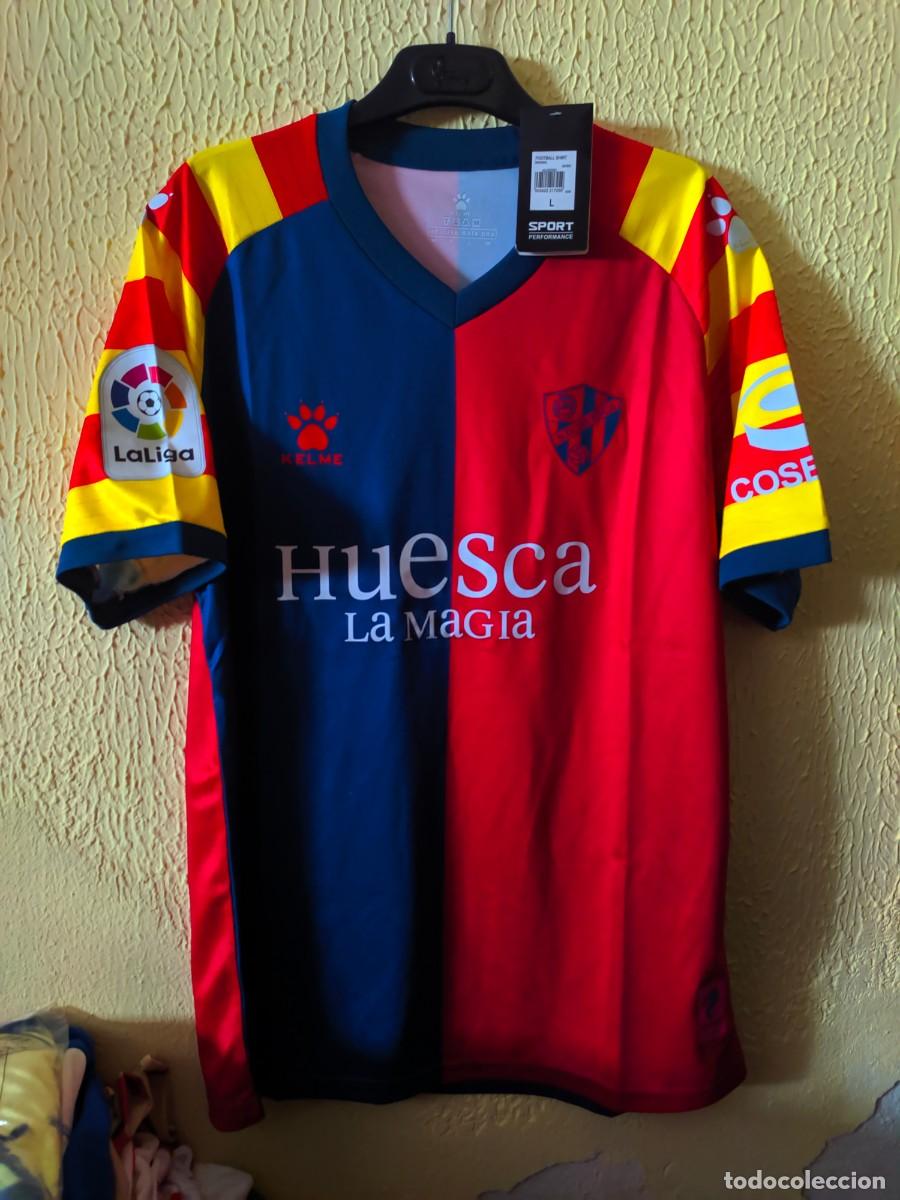Coleccionismo deportivo: Leer anuncio | Nueva a estrenar | Camiseta de Futbol | Talla M - L | SD Huesca