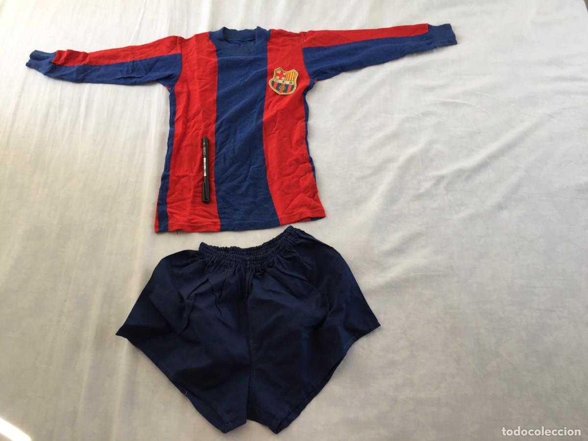 Coleccionismo deportivo: Equipamiento del F.C Barcelona F.C para ni&ntilde;o, a&ntilde;os 70, de MAFISA