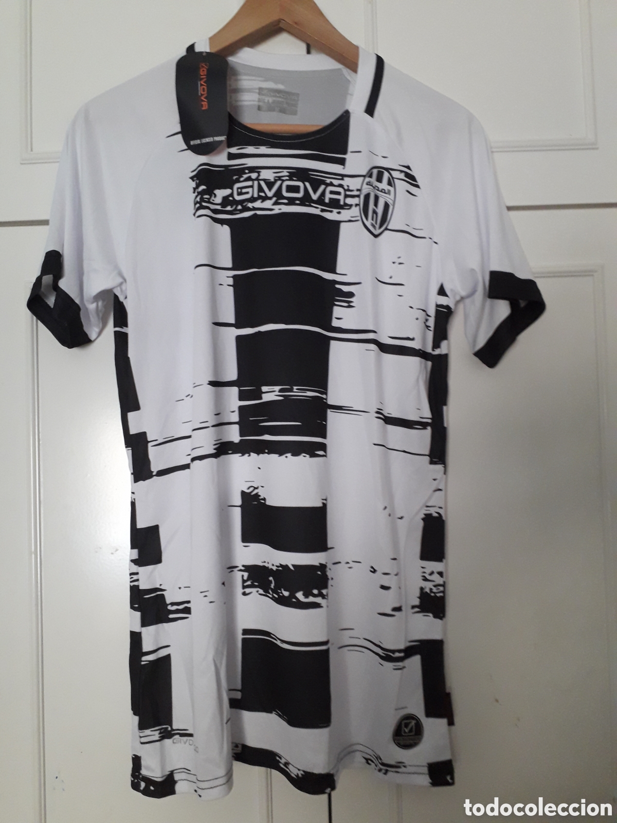 Collezionismo sportivo: Camiseta oficial Misrata FC de Libia