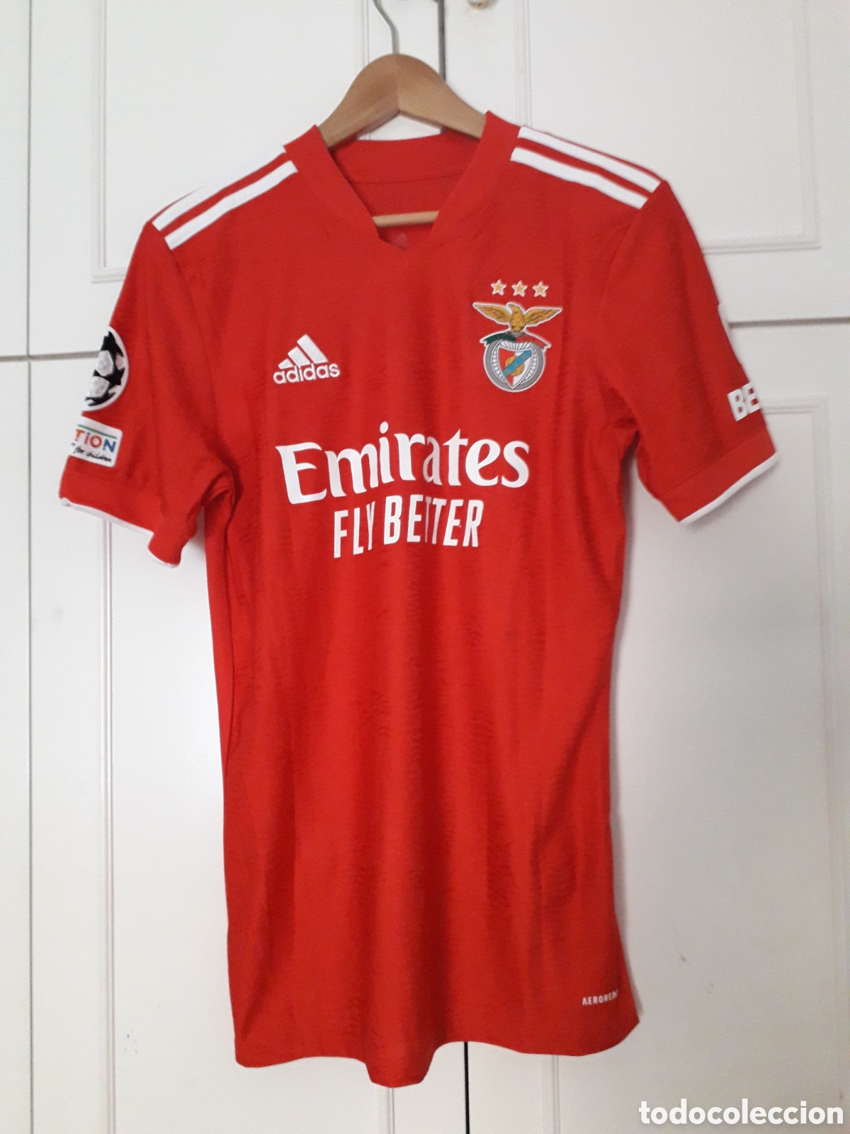 Sports collectibles: Camiseta matchworn SL Benfica de Portugal Pizzi