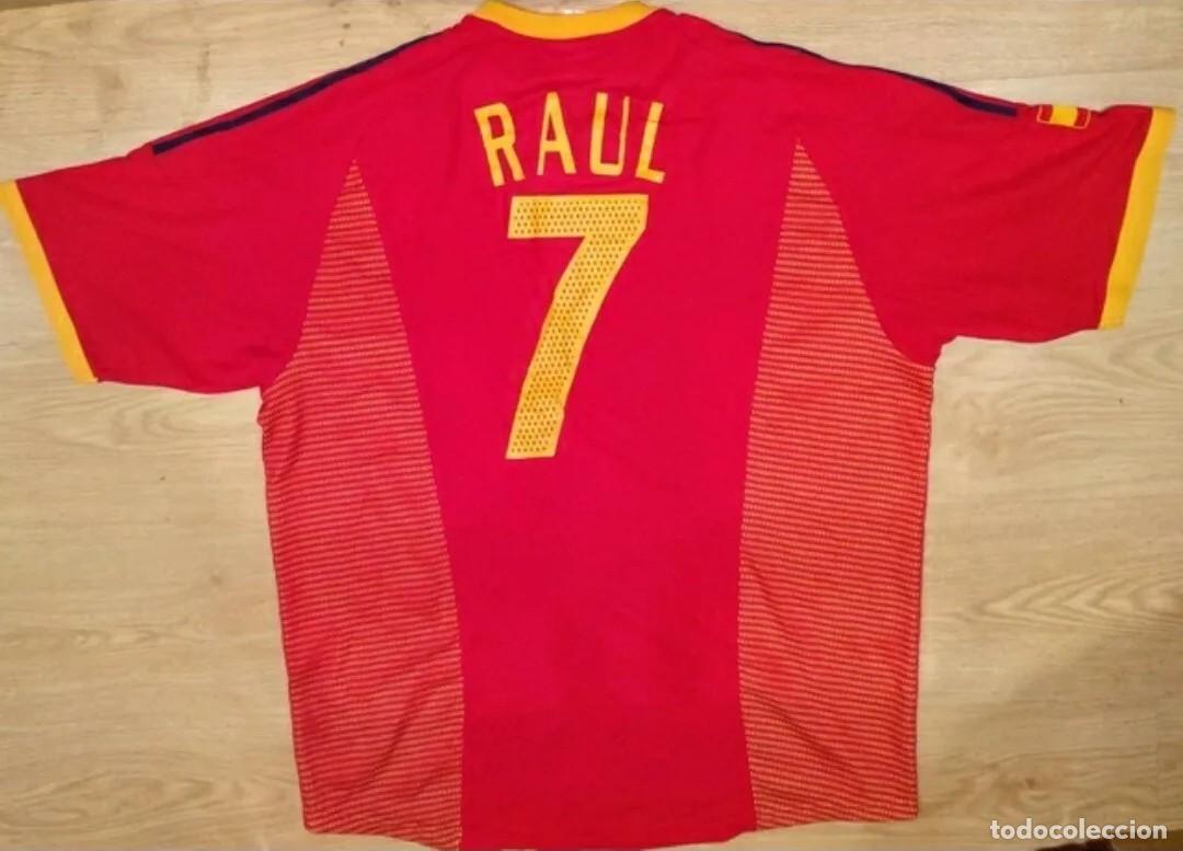 Sports collectibles: Camiseta Ra&uacute;l Espa&ntilde;a Adidas Mundial 2002