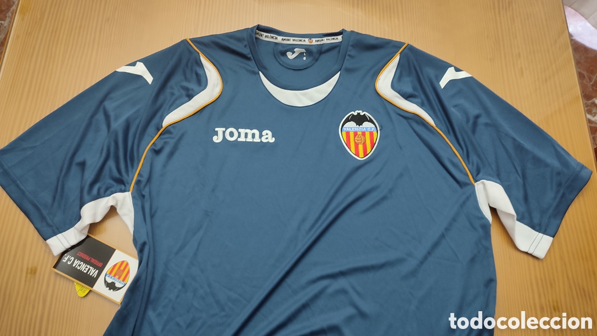 Sports collectibles: Autentica, original y oficial camiseta vintage Joma del Valencia C.F.,nueva a estrenar,con etiquetas