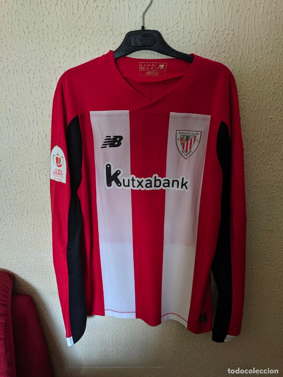 Sports collectibles: Player Issue worn | Original | Camiseta Futbol | Talla L | Athletic Club de Bilbao 9 I&ntilde;aki Williams