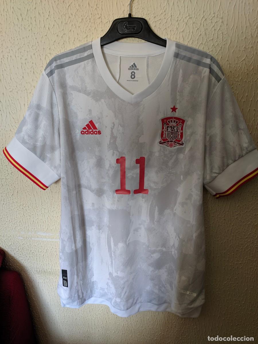 Sports collectibles: Match Worn | Original | Camiseta Futbol | Talla 8 - L | Seleccion de Espa&ntilde;a - dorsal 11