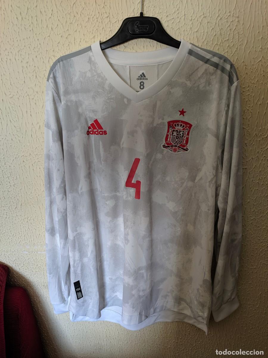 Sports collectibles: Match Worn | Original | Camiseta Futbol | Talla 8 - L | Seleccion de Espa&ntilde;a - dorsal 4