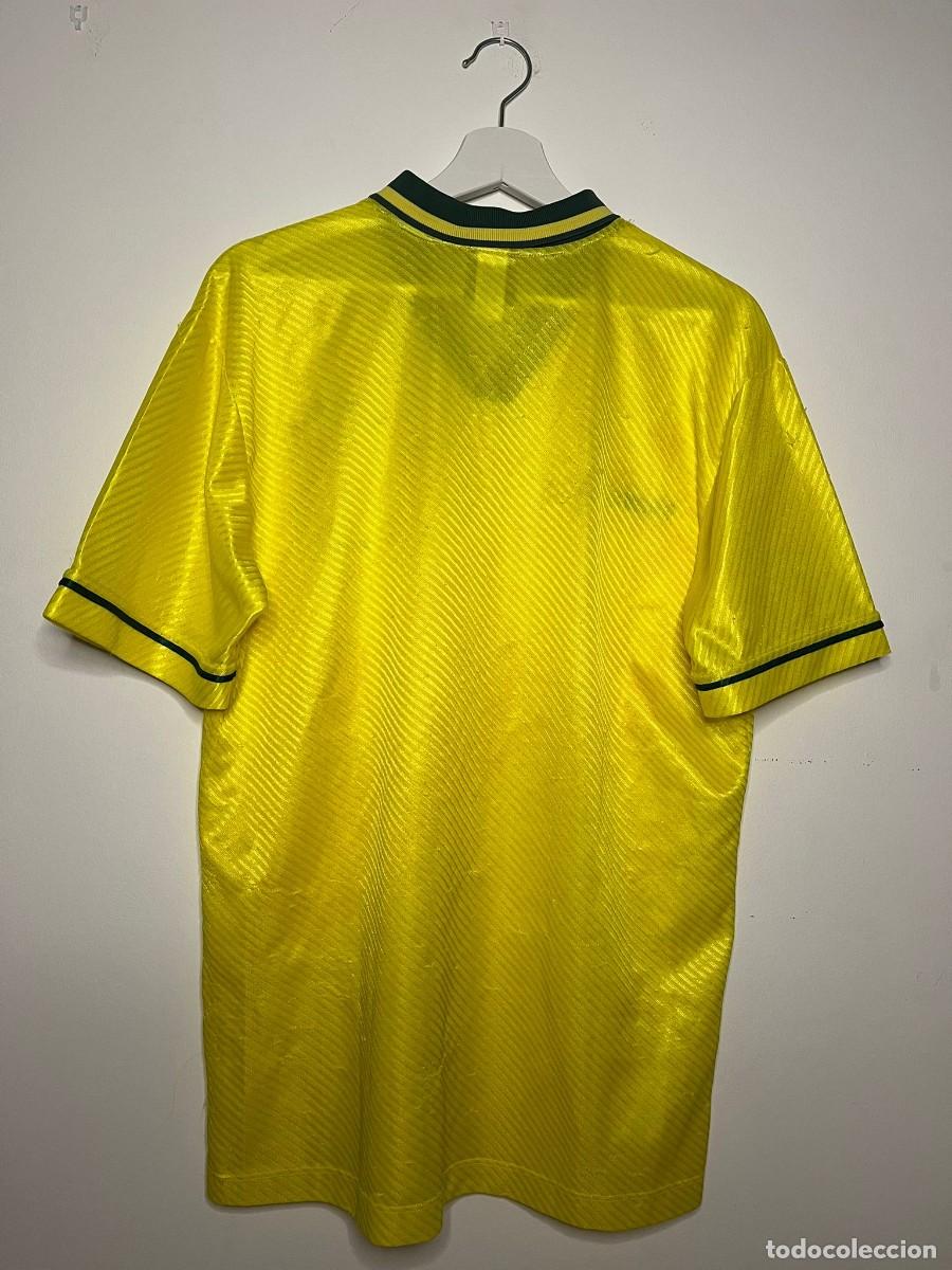 camiseta fútbol original/oficial brasil 1982-19 - Compra venta en  todocoleccion