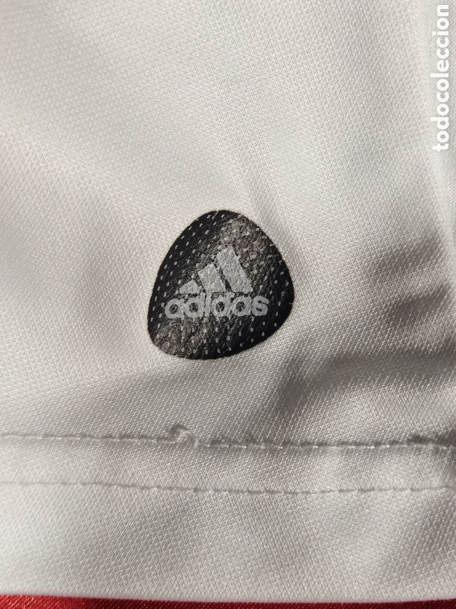 Coleccionismo deportivo: Camiseta real Madrid - Foto 6