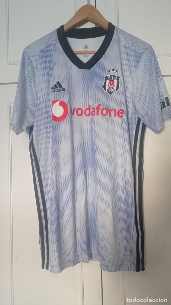 Colecionismo desportivo: Camiseta away match issue Besiktas JK Turqu&iacute;a Hutchinson