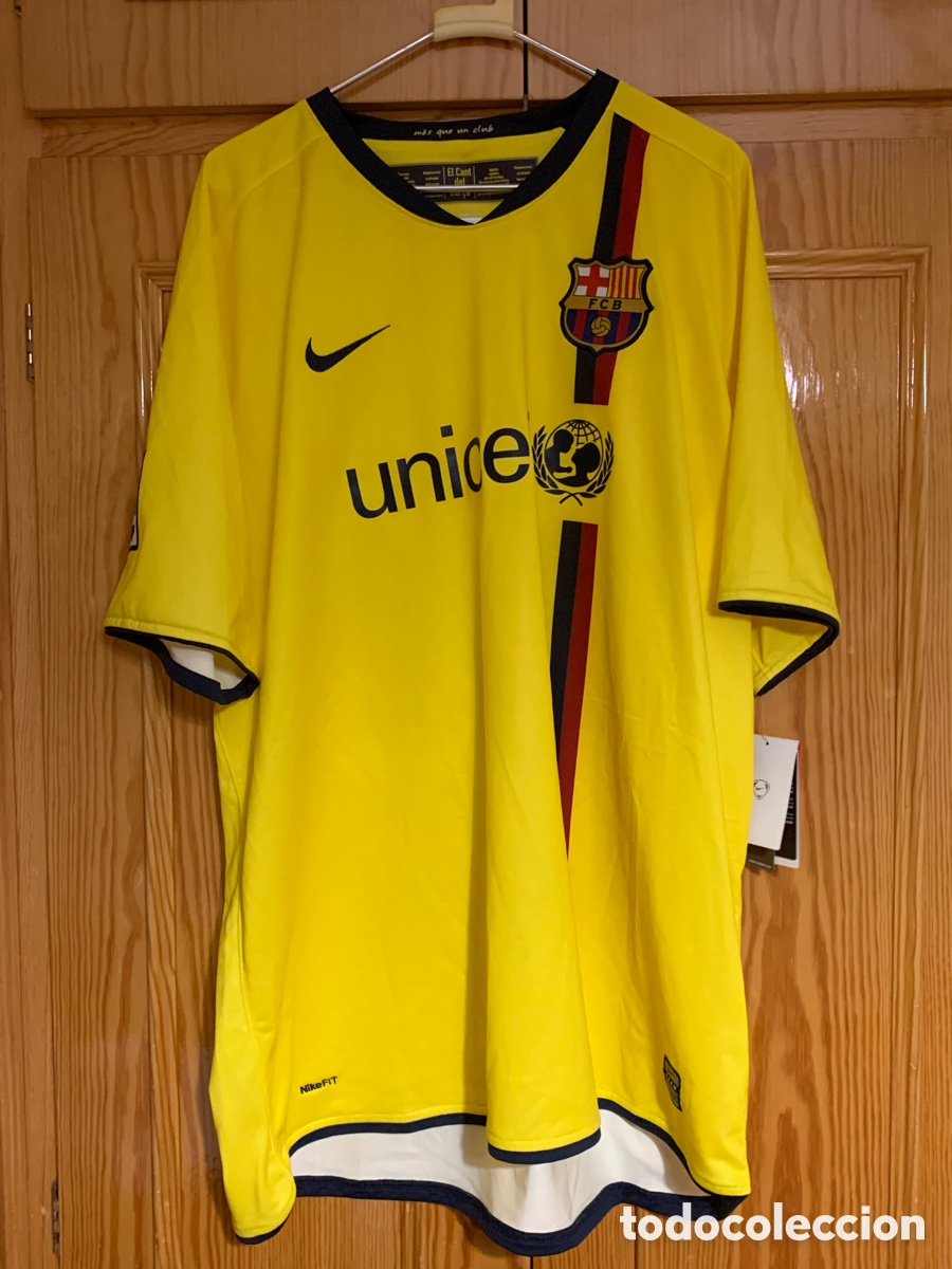 Colecionismo desportivo: Camiseta Dani Alves 2009/10