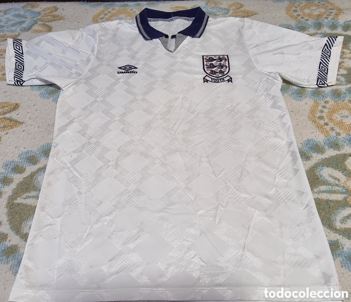 Coleccionismo deportivo: Camiseta oficial y original selecci&oacute;n inglesa juvenil