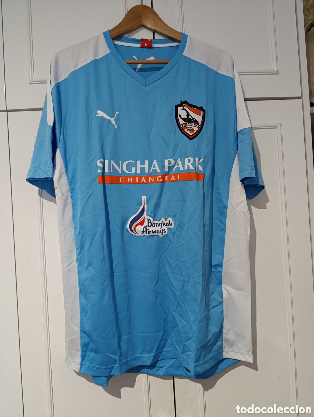 Sports collectibles: Camiseta casa Chiangrai United FC de Tailandia
