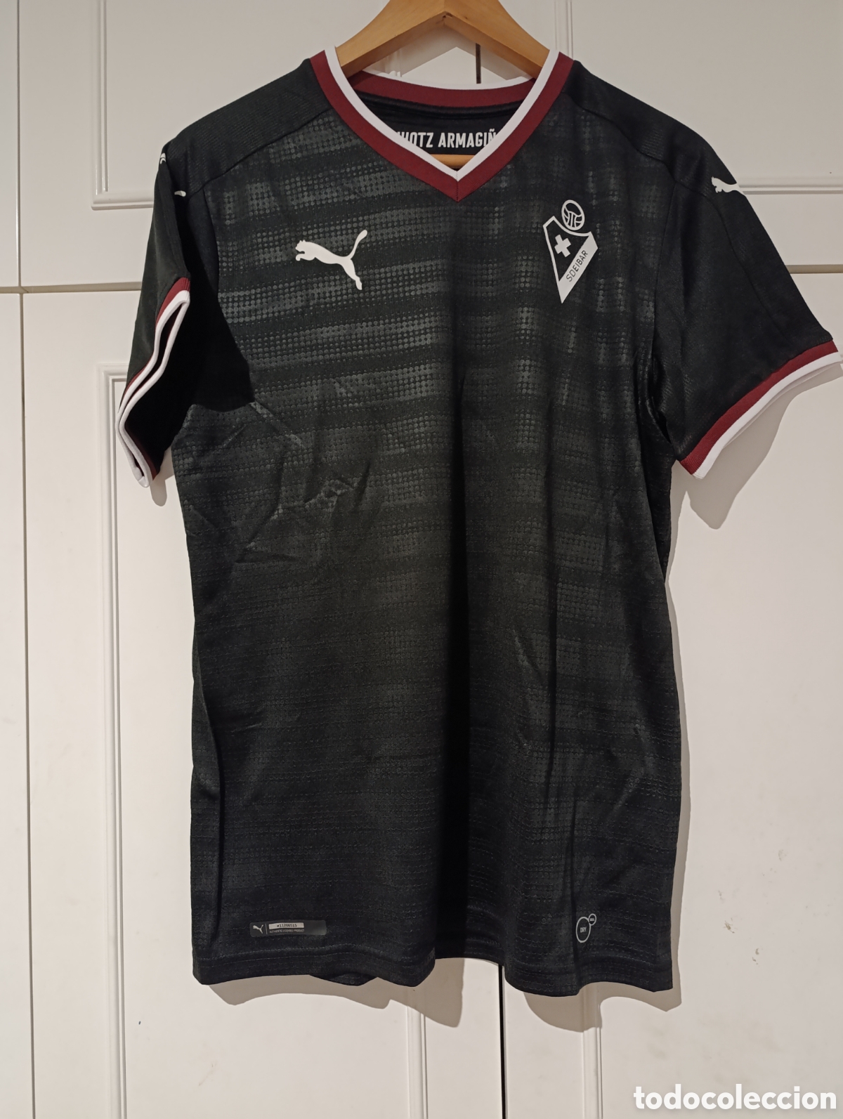 Sports collectibles: Camiseta away oficial SD Eibar