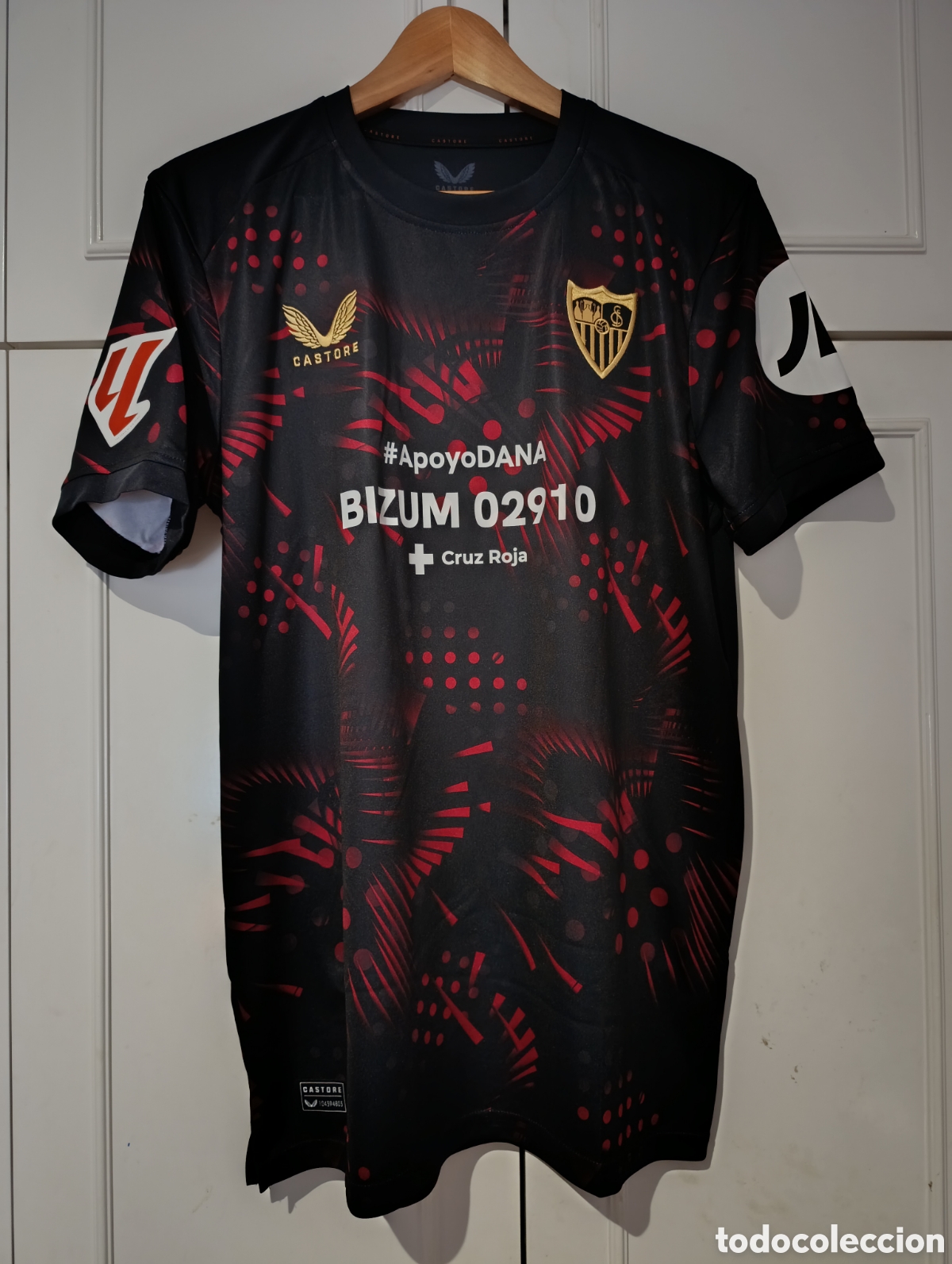 Sports collectibles: Camiseta matchworn Sevilla FC Pedrosa