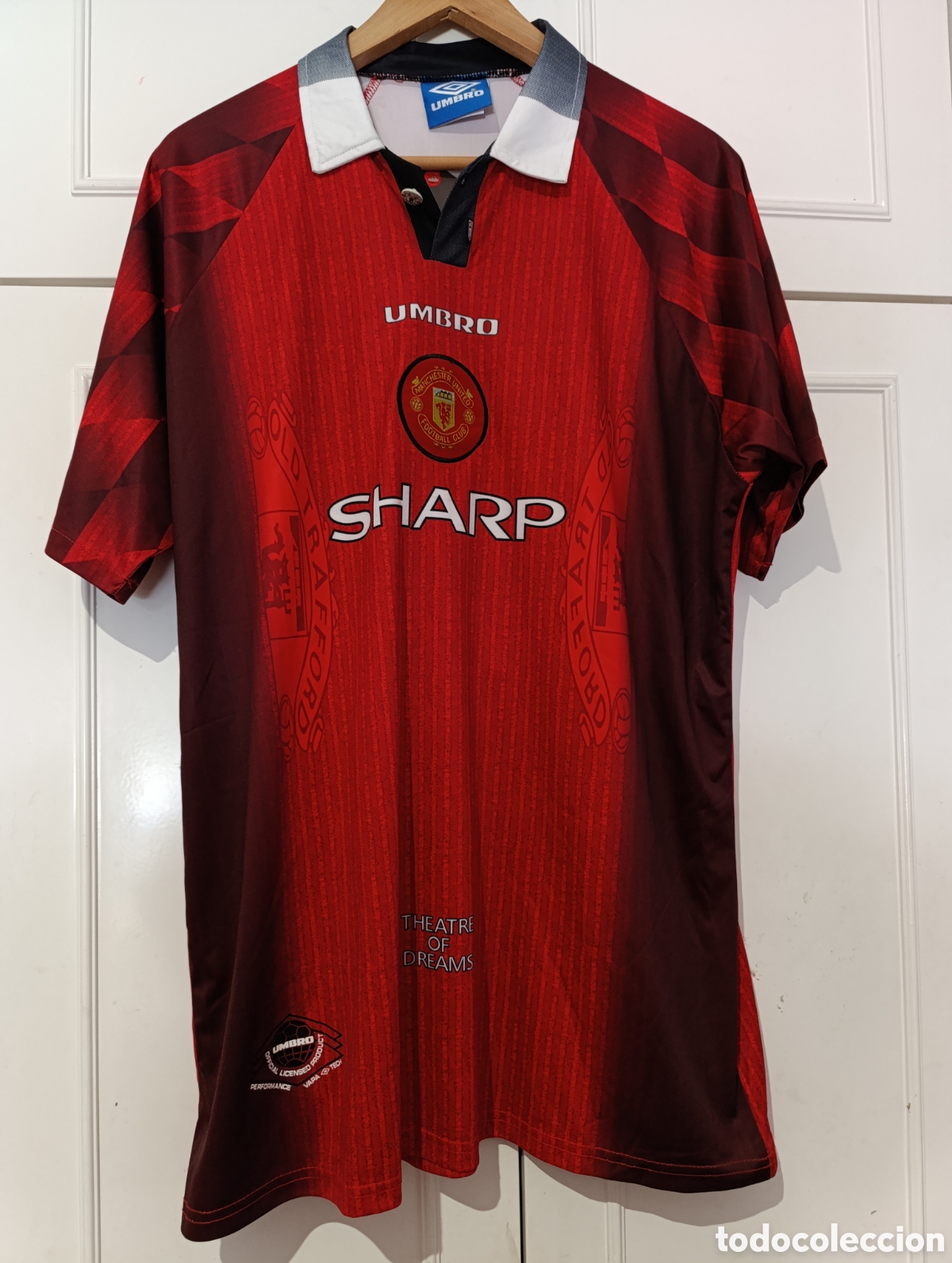 Colecionismo desportivo: Camiseta vintage Manchester United FC Cantona