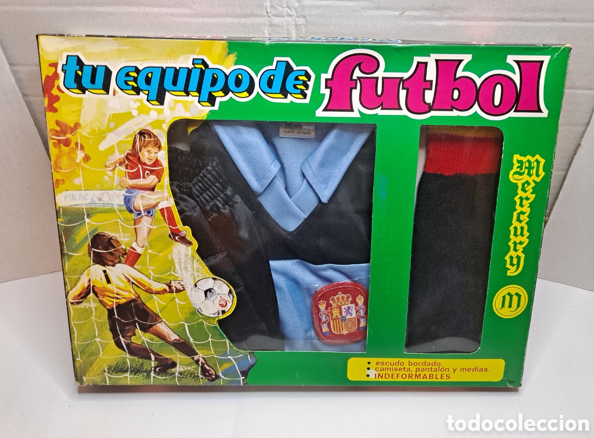 Coleccionismo deportivo: EQUIPO PORTERO F&Uacute;TBOL SELECCI&Oacute;N ESPA&Ntilde;OLA. A&Ntilde;OS 70-80. MERCURY. NUEVO EN CAJA. NI&Ntilde;O. TALLA 1. ESPA&Ntilde;A.