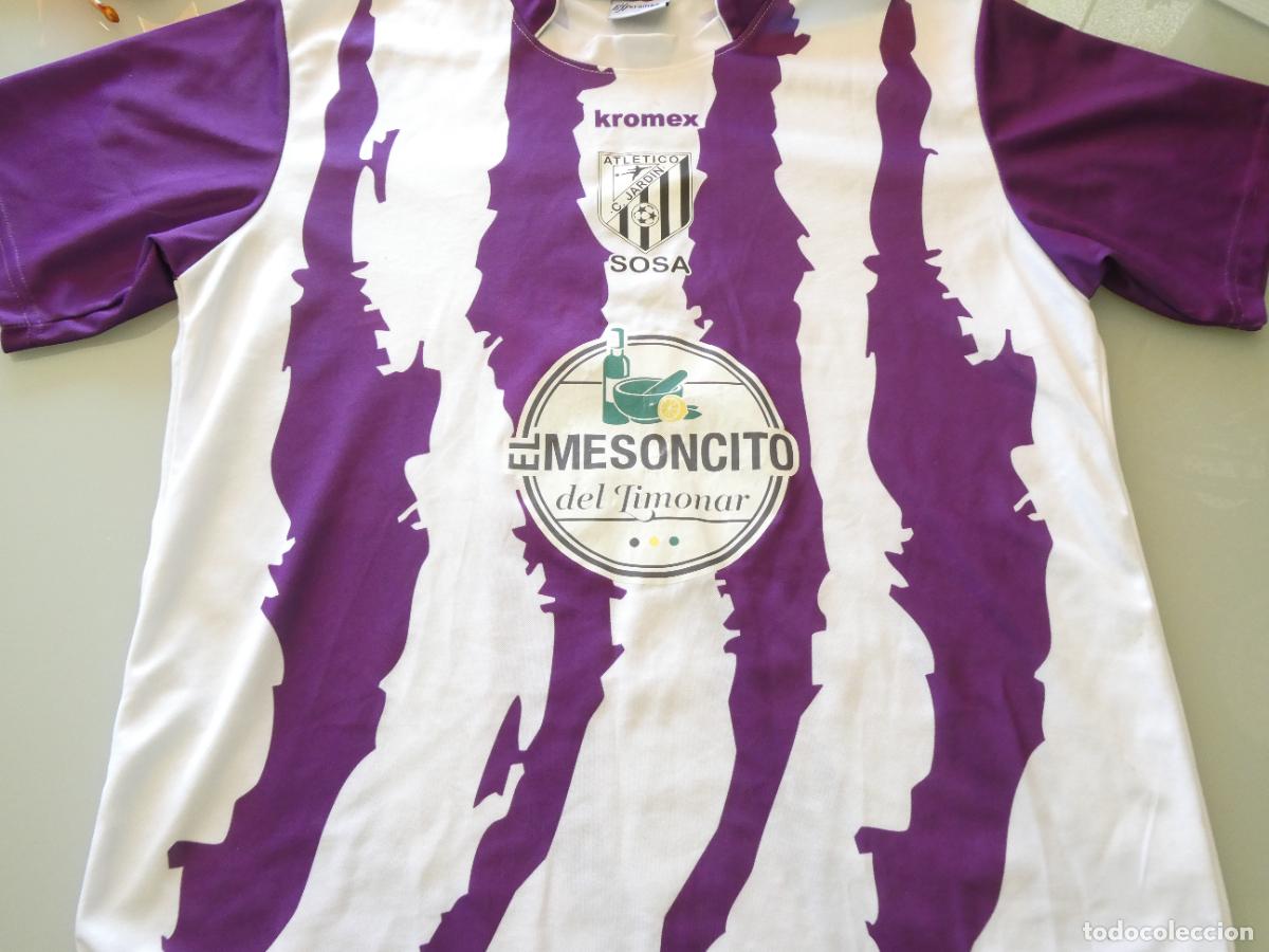 Coleccionismo deportivo: CAMISETA DE F&Uacute;TBOL MODESTO MALAGUE&Ntilde;O. ATL&Eacute;TICO CIUDAD JARD&Iacute;N M&Aacute;LAGA. 160GR