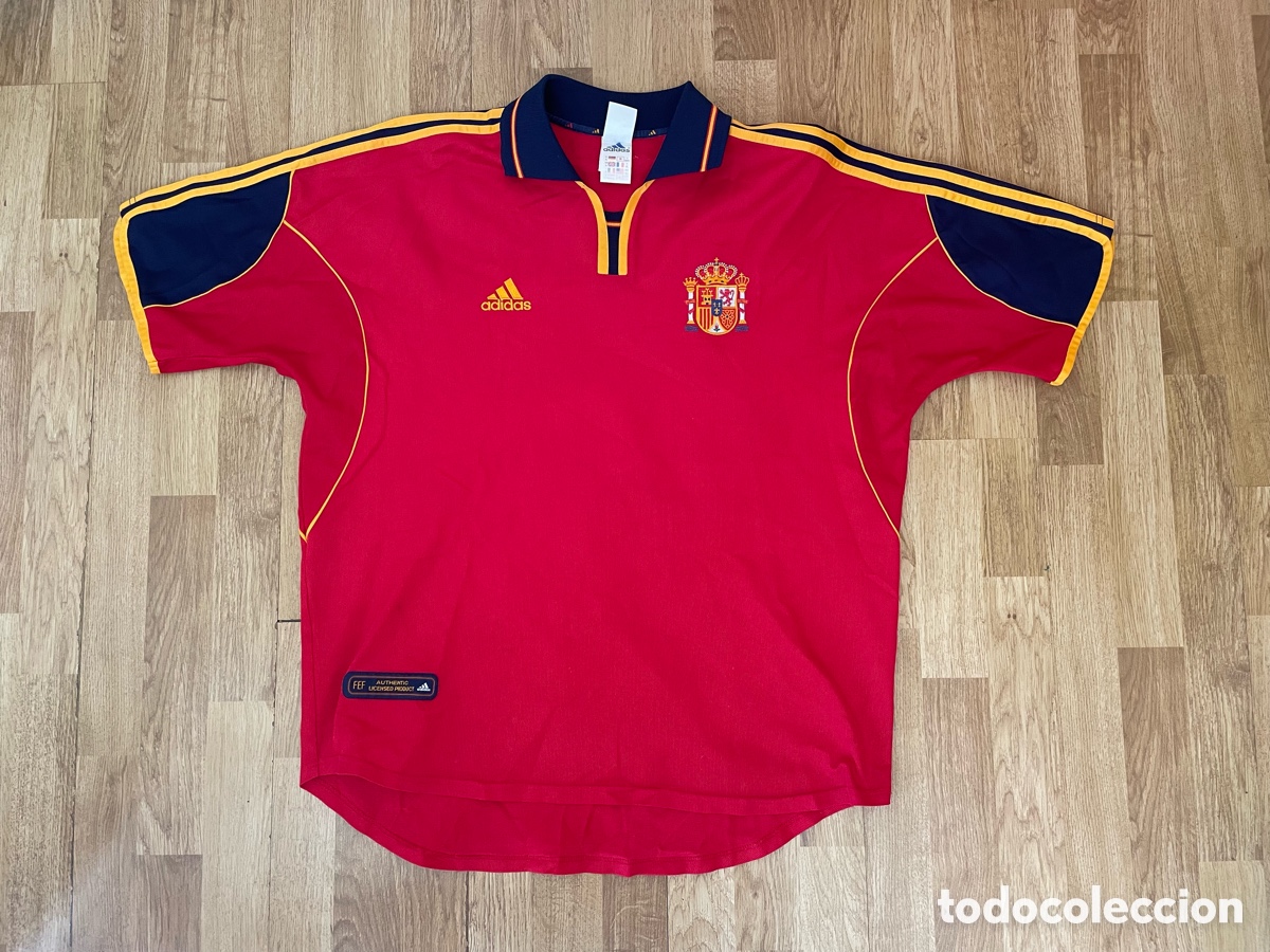 Coleccionismo deportivo: Camiseta Espa&ntilde;a 2000/02 Original - Talla XL - Estado Impecable