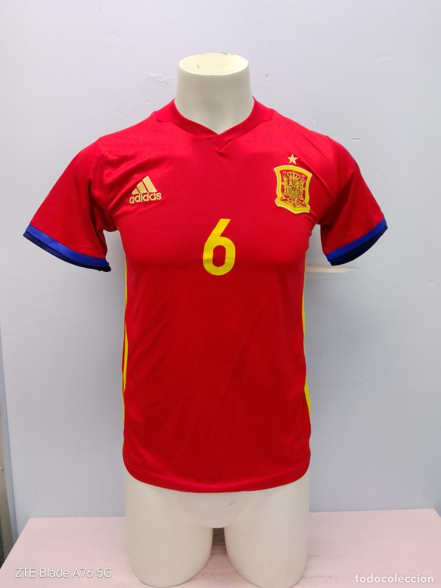 Coleccionismo deportivo: Andres Iniesta Espa&ntilde;a Spain camiseta futbol football shirt S-M 48cts