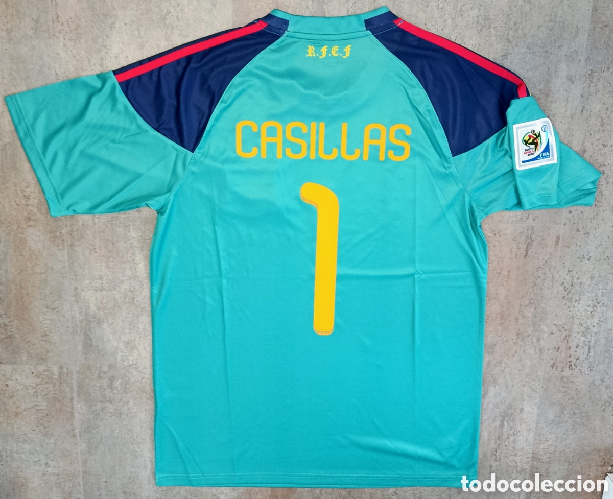 Collezionismo sportivo: Camiseta Casillas Espa&ntilde;a Final Mundial 2010 Nueva