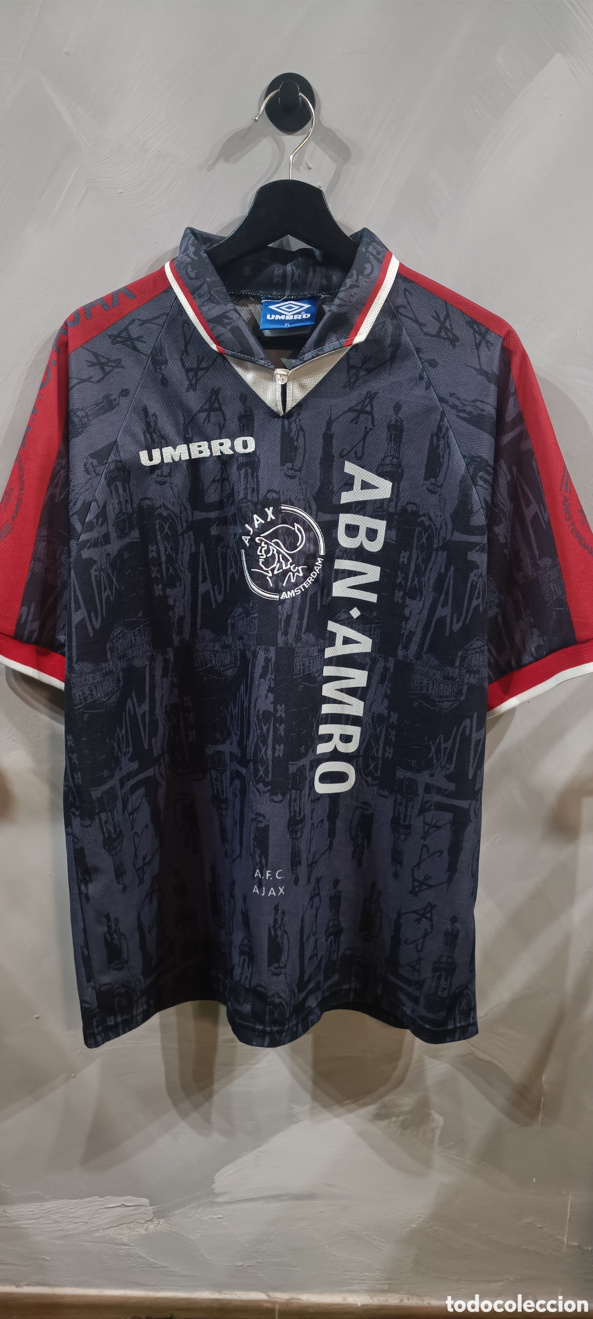 Coleccionismo deportivo: Umbro AJAX 96/97 impoluta