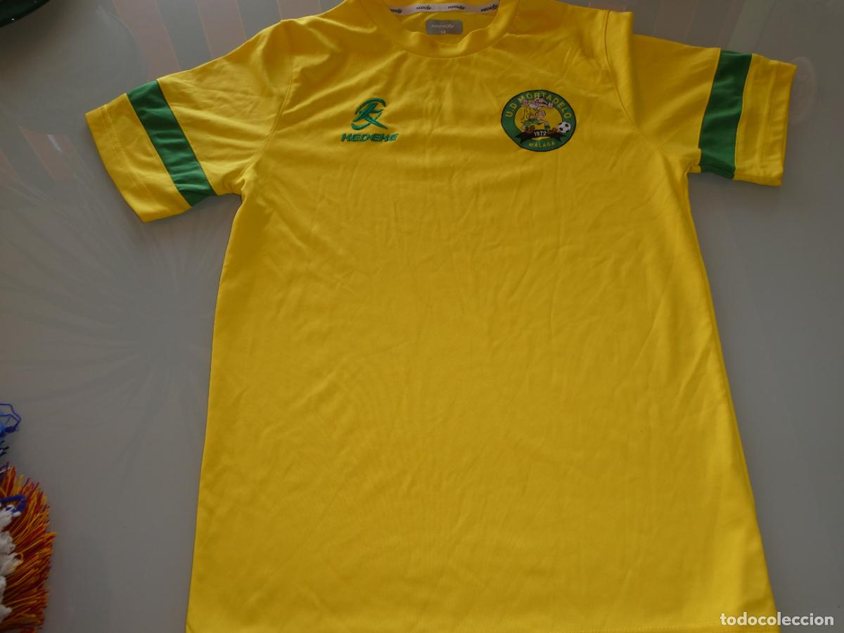 Coleccionismo deportivo: CAMISETA DE F&Uacute;TBOL MODESTO MALAGUE&Ntilde;O. U.D. MORTADELO M&Aacute;LAGA. 120GR