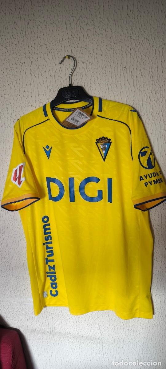 Coleccionismo deportivo: Nuevo a estrenar y Original | Futbol | Talla L | Camiseta Shirt | Cadiz CF 32 Sergio Almagro player