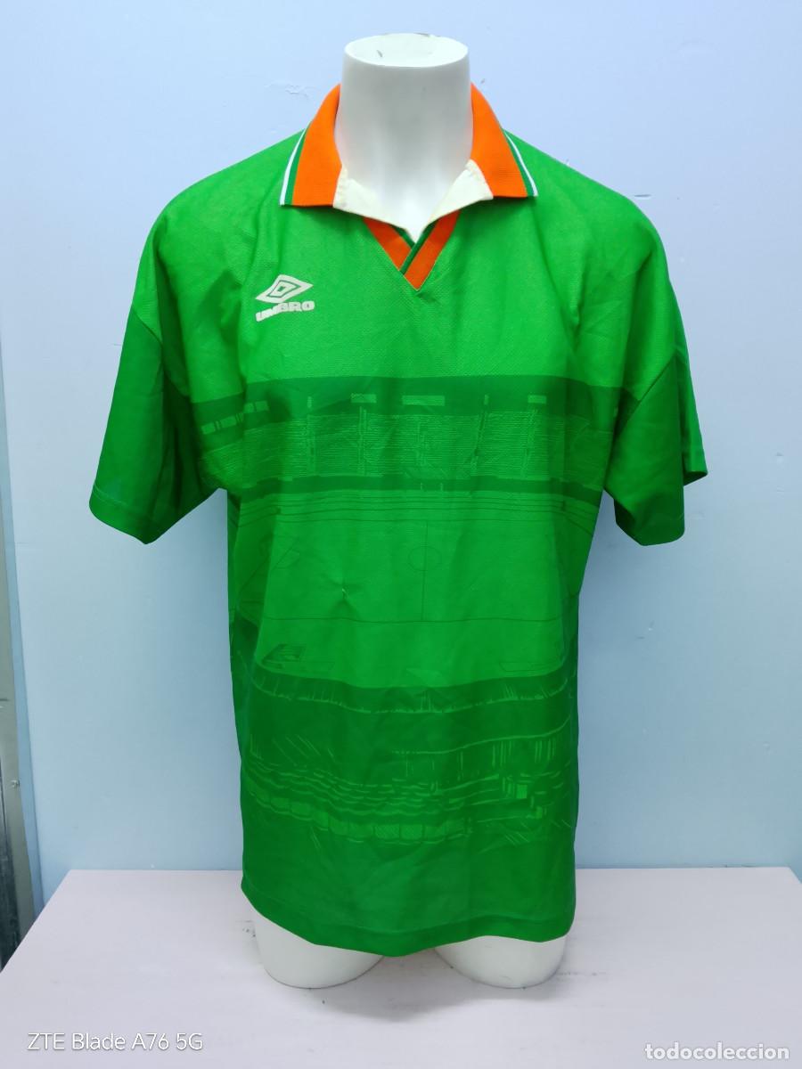 Coleccionismo deportivo: Umbro vintage camiseta futbol football shirt generica xl 63cts 1994