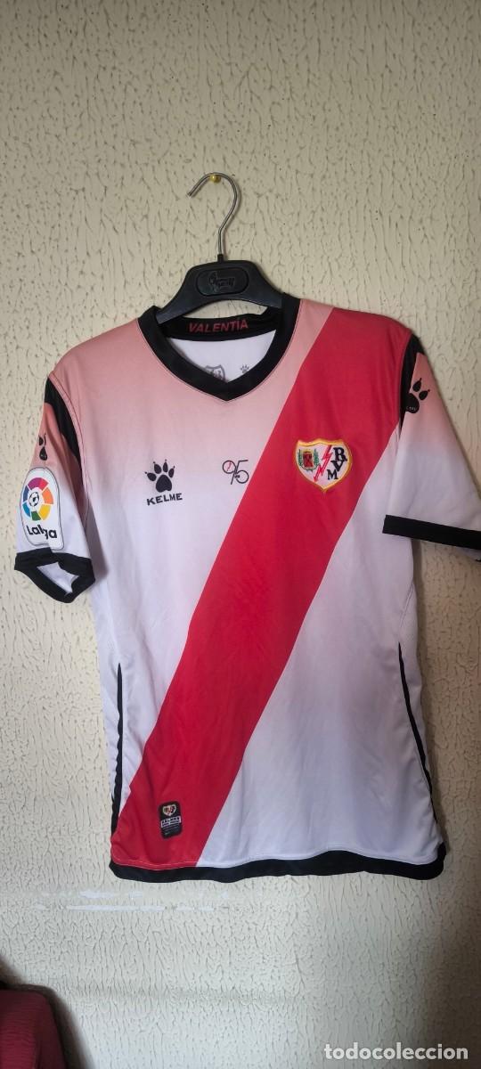 Coleccionismo deportivo: Original | Camiseta Shirt Futbol | Talla S | Rayo Vallecano - dorsal 17 - match worn