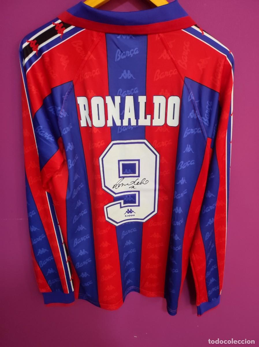 Coleccionismo deportivo: Camiseta FC Barcelona 1996-1997. Firmada personalmente por Ronaldo con COA