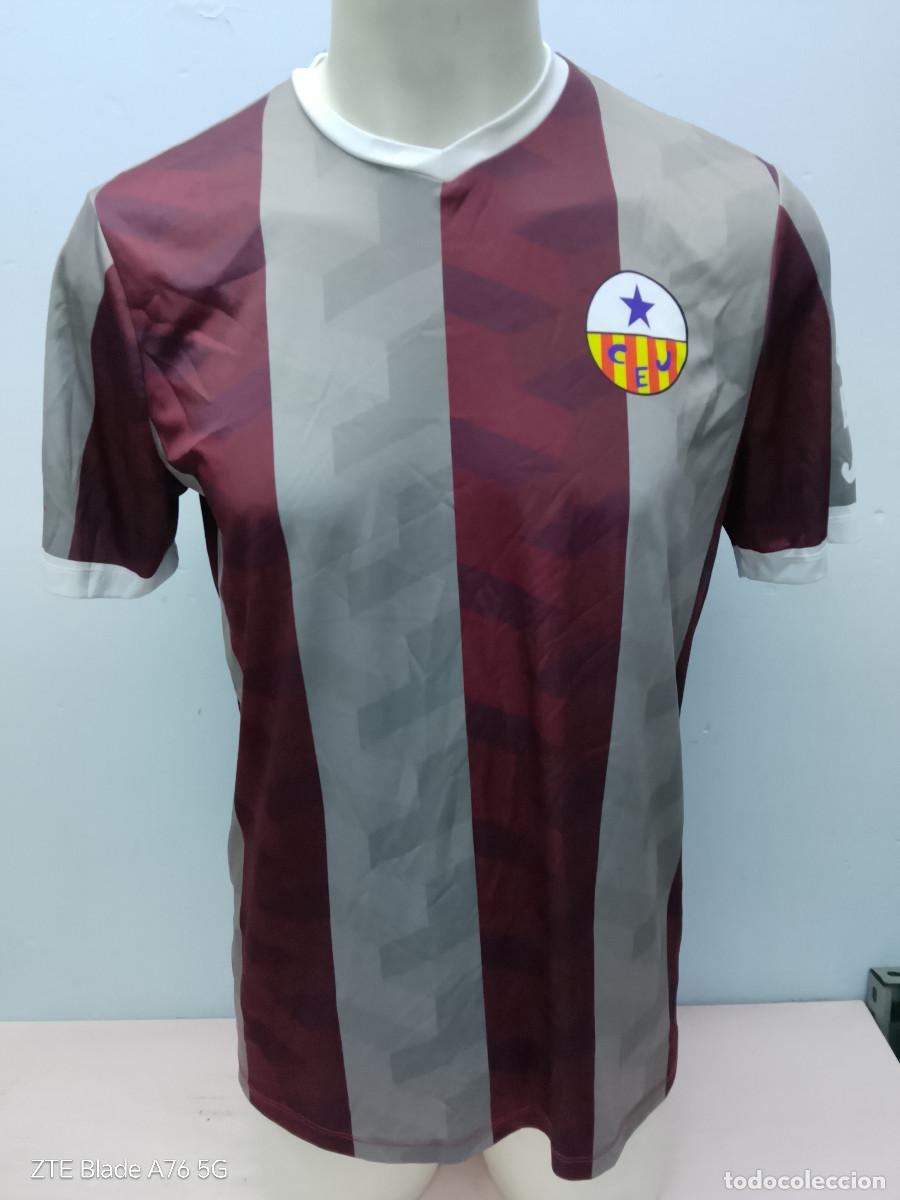 Coleccionismo deportivo: CE Jupiter Barcelona camiseta futbol L 57cts