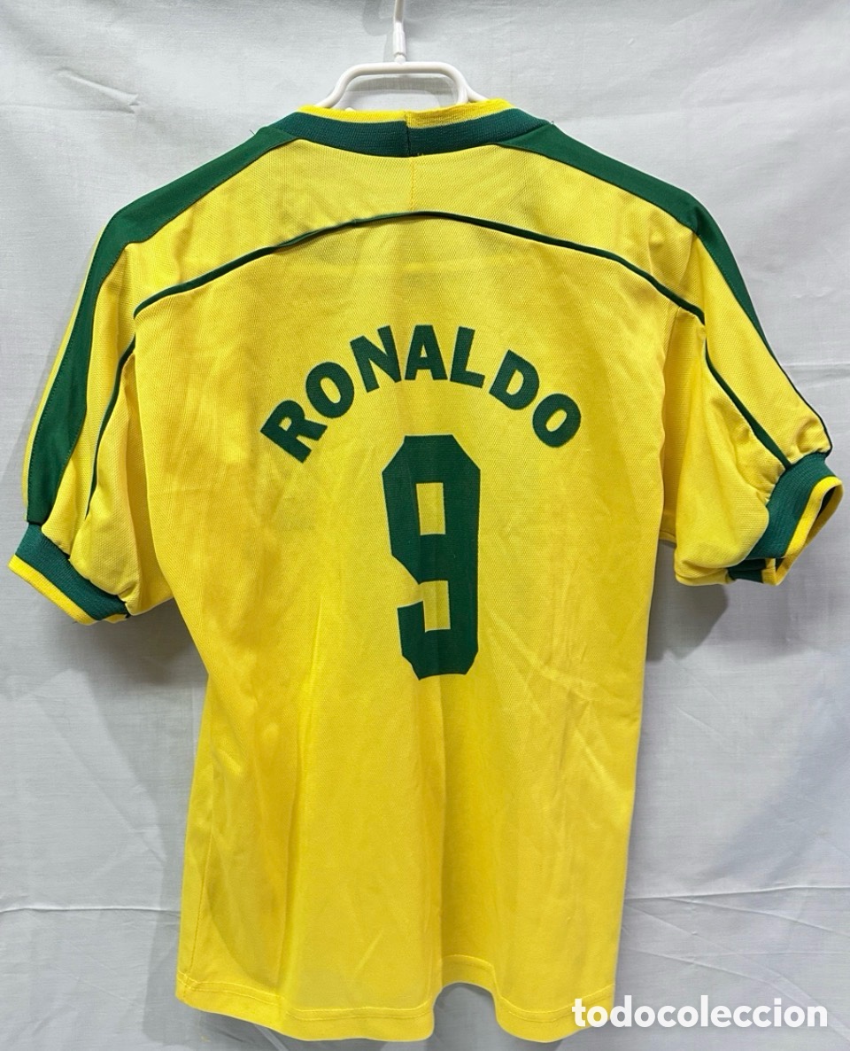 Coleccionismo deportivo: Antigua Camiseta Deportiva de Brasil Ronaldo N9 TALLA -M-