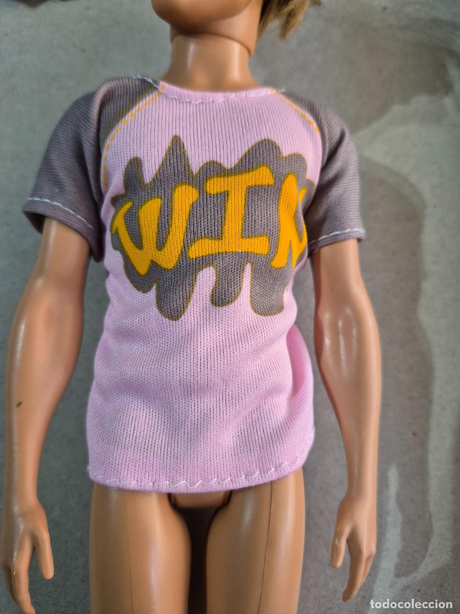 Coleccionismo deportivo: Camiseta mu&ntilde;eco ken clon