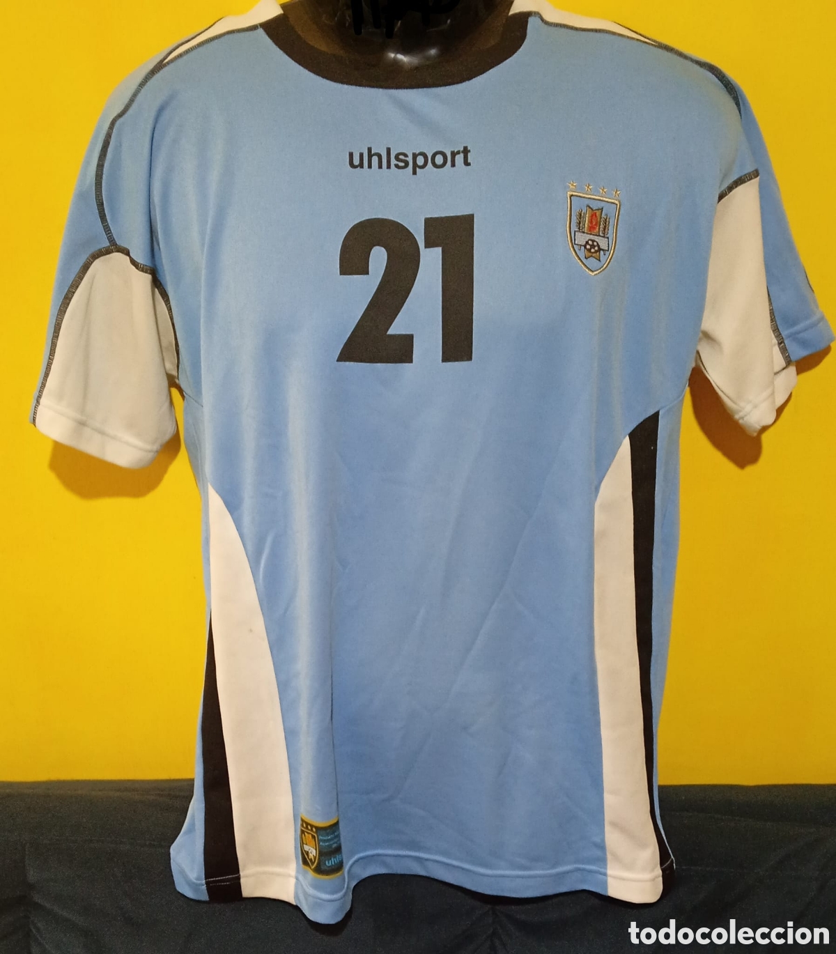 Coleccionismo deportivo: Camiseta Uruguay 2002-2004 Local #21 FORL&Aacute;N Uhlsport Talle L Original