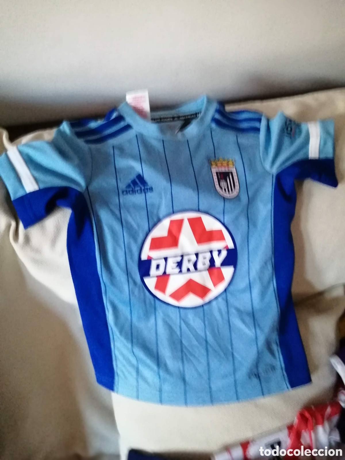 Coleccionismo deportivo: Camisetas CD Badajoz ...lote selecto. - Foto 3