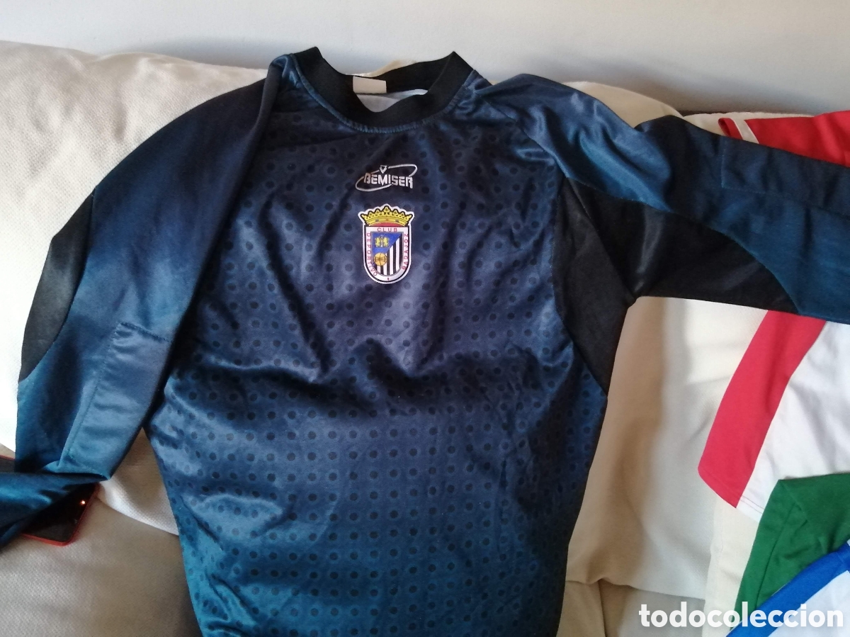 Coleccionismo deportivo: Camisetas CD Badajoz ...lote selecto. - Foto 6