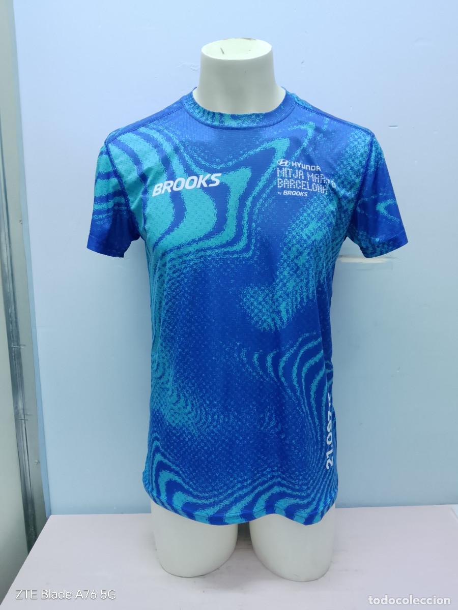 Coleccionismo deportivo: Brooks Marathon running barcelona camiseta atletismo shirt run M fitness 53cts